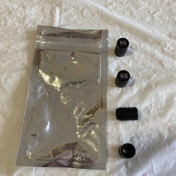 Black and Silver Dodge Ram Head Valve Stem Covers - Picture 1 of 3